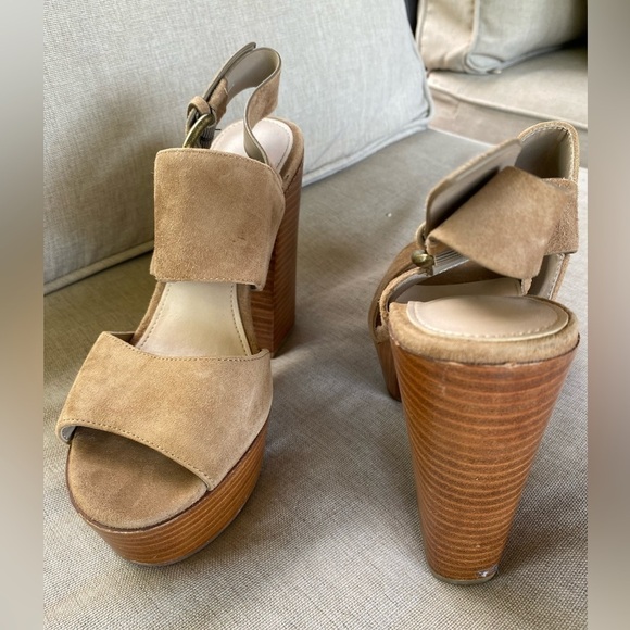Aldo Suede Block Heeled Sandals Tan Women’s Size 6.5 - Picture 8 of 8